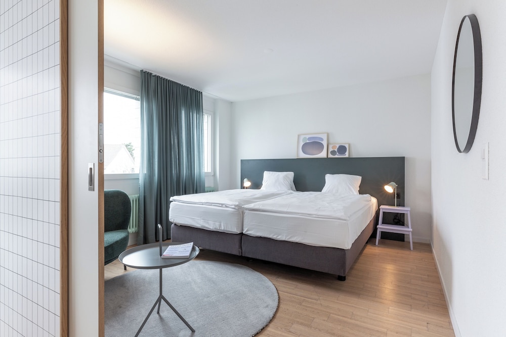 Twin Room, 2 Twin Beds, Non Smoking, Kitchenette