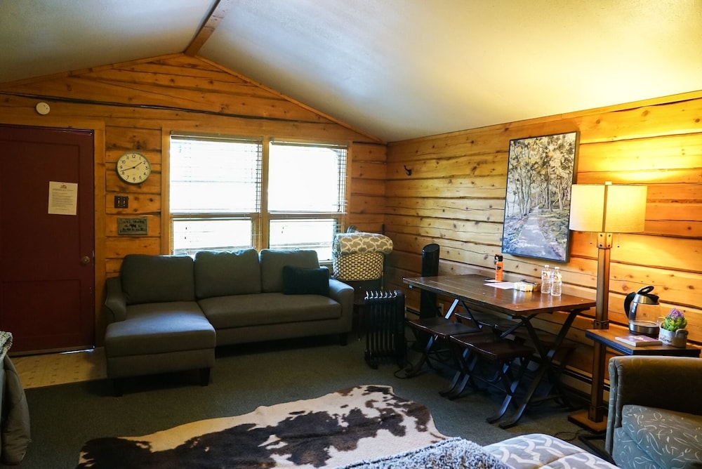 Cottonwood Valley Cabin photo 3