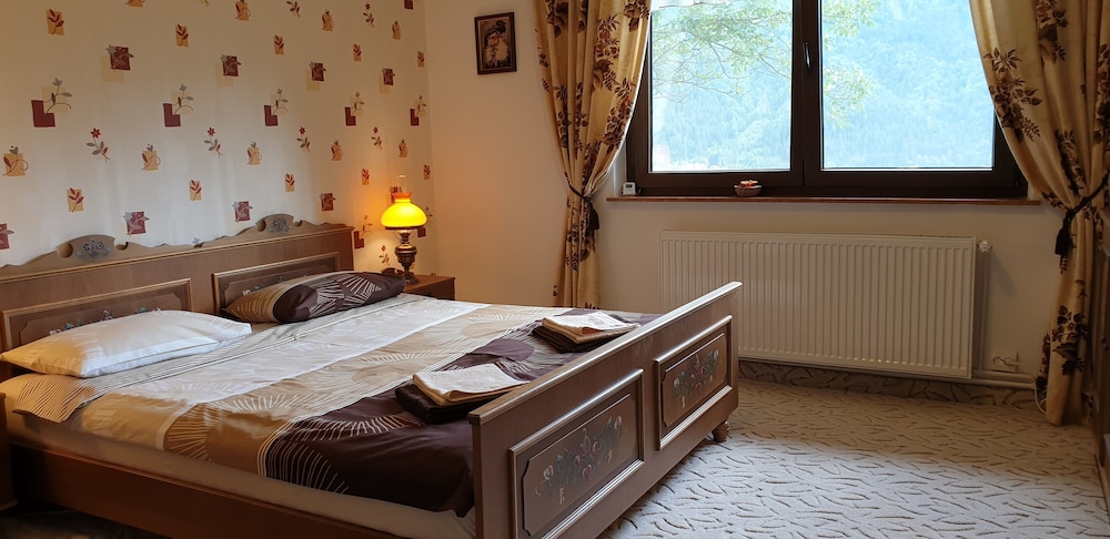 Comfort Double Room, 1 Queen Bed, Mountain View, Mountainside (Rustic) photo 1