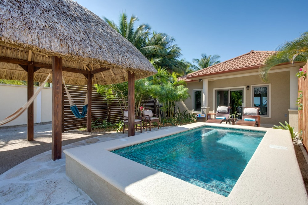 Turtle Luxury Villa, 1 Bedroom, Private Pool, Ocean View, photo 6