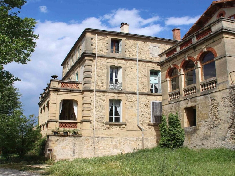 Villa photo 3