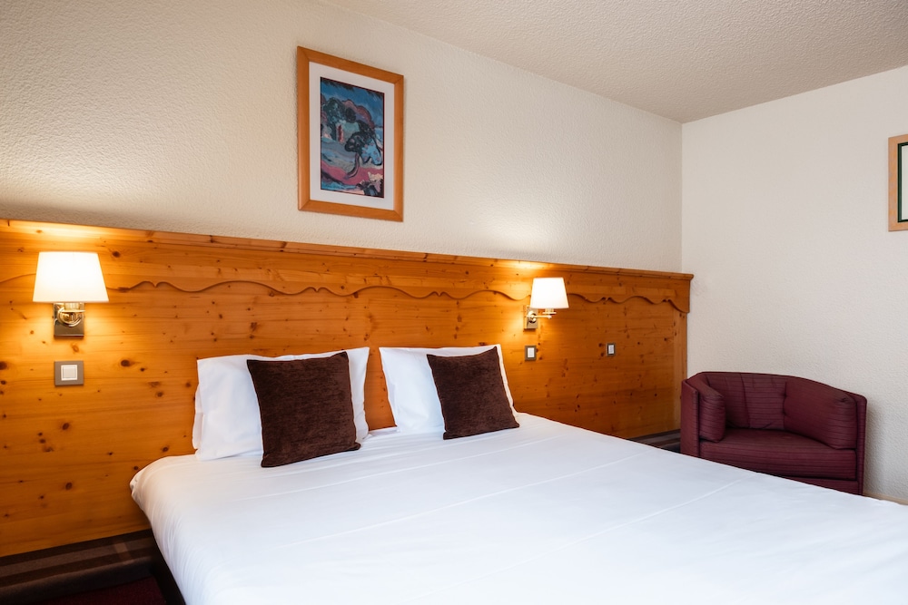 Superior Room, Mountainside