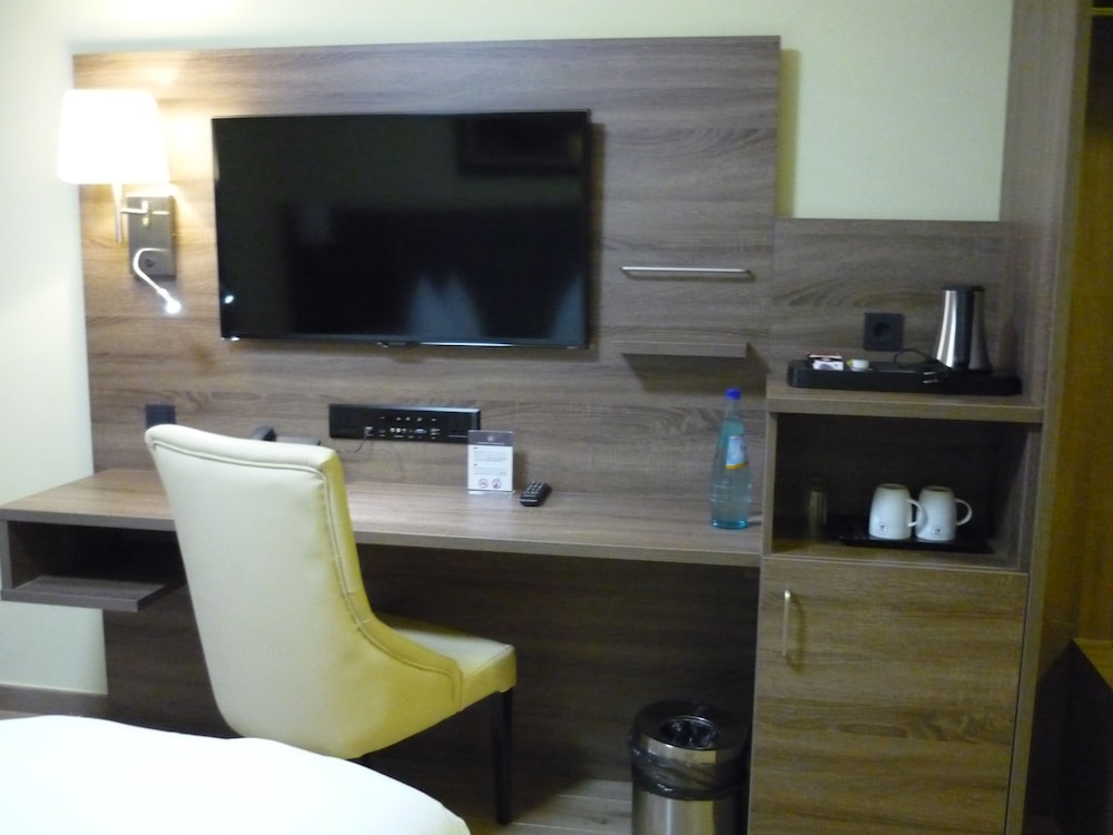 Standard Double Room photo 2