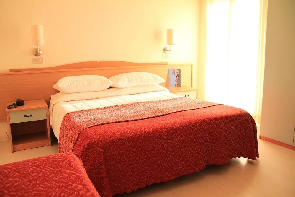 Triple Room - Photo 4