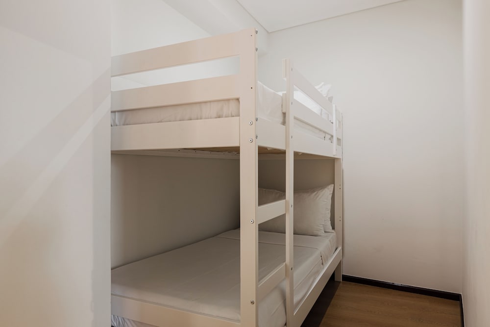 Family Quadruple Room - Photo 4