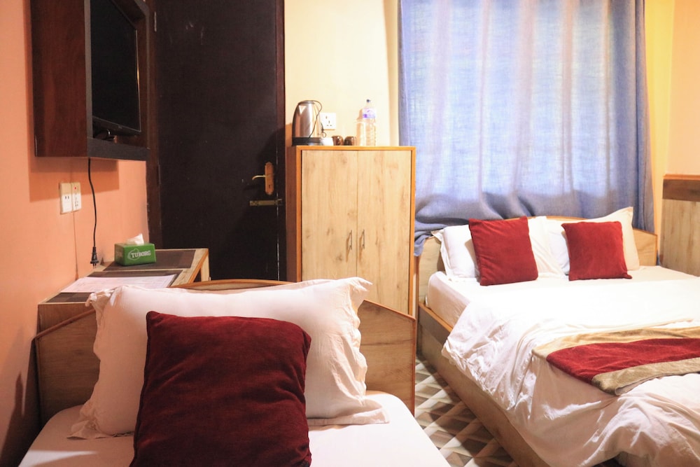 Deluxe Triple Room photo 1