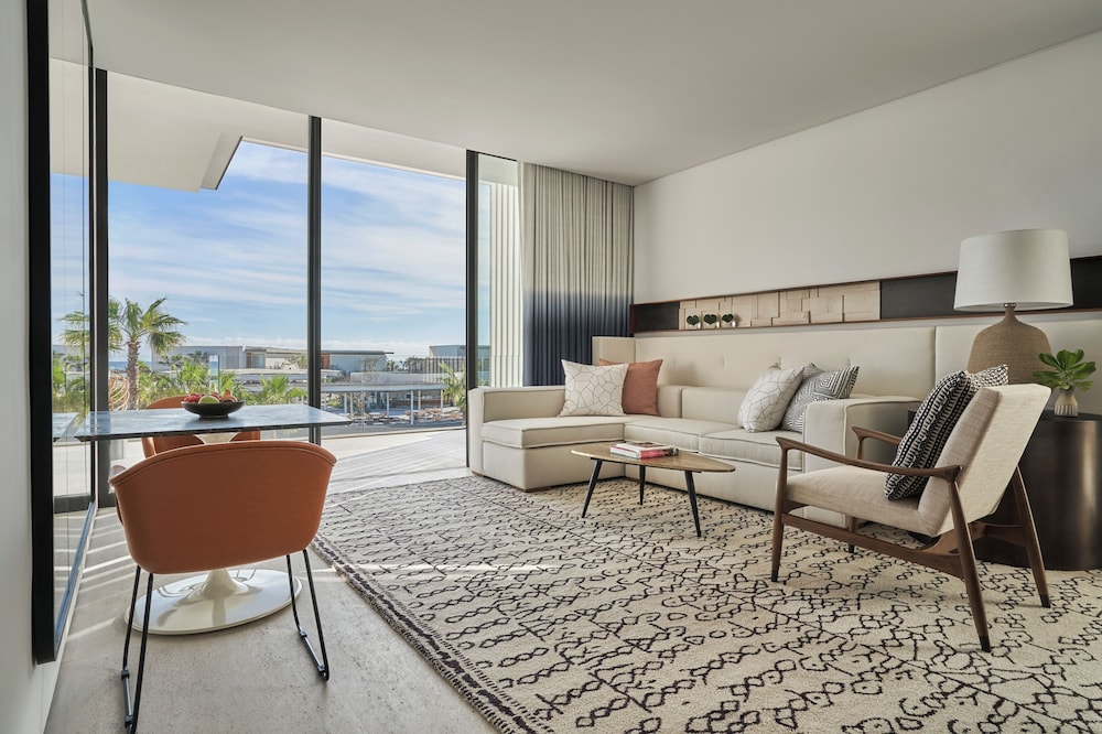 Executive Suite, Ocean View - Photo 5