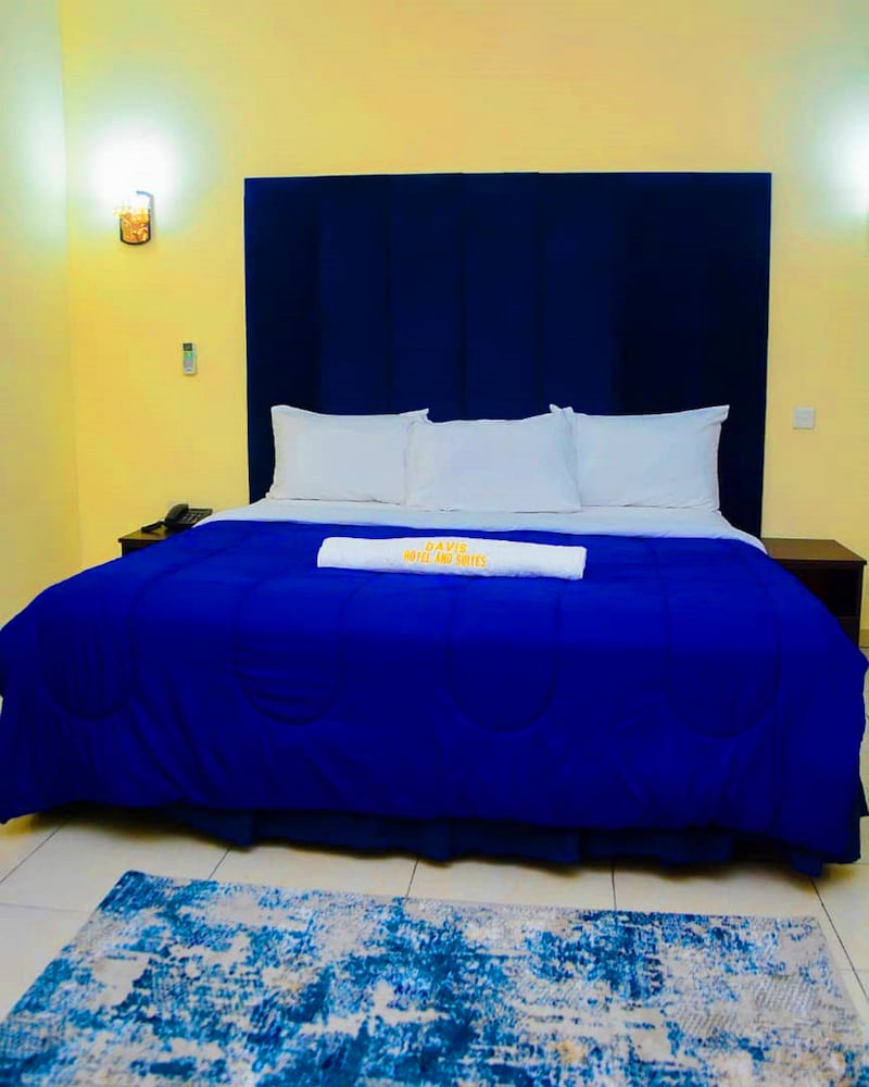 Deluxe Room - Photo 3