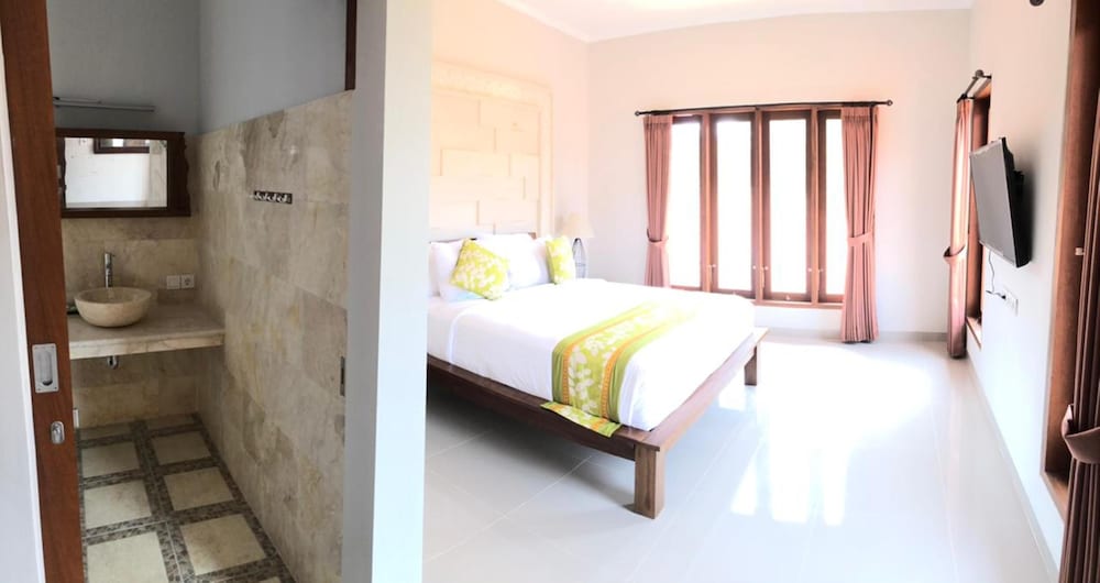 Three Bedroom Pool Villa photo 3