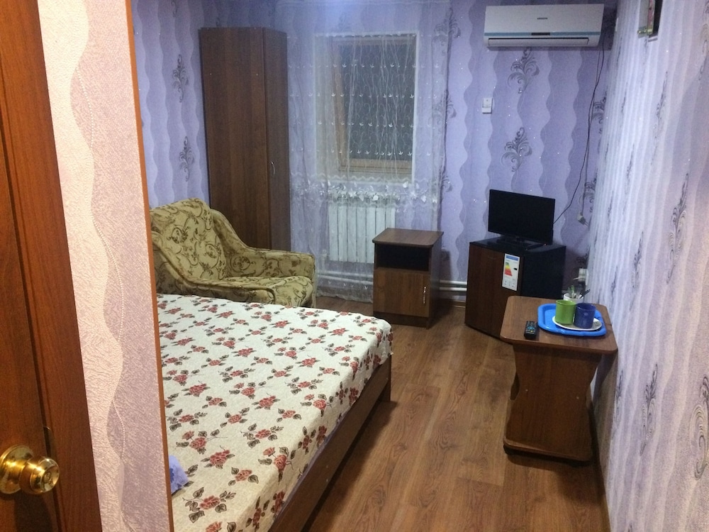 Comfort Triple Room (Shower) photo 2