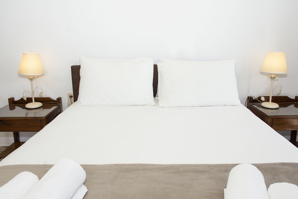 Basic Double Room
