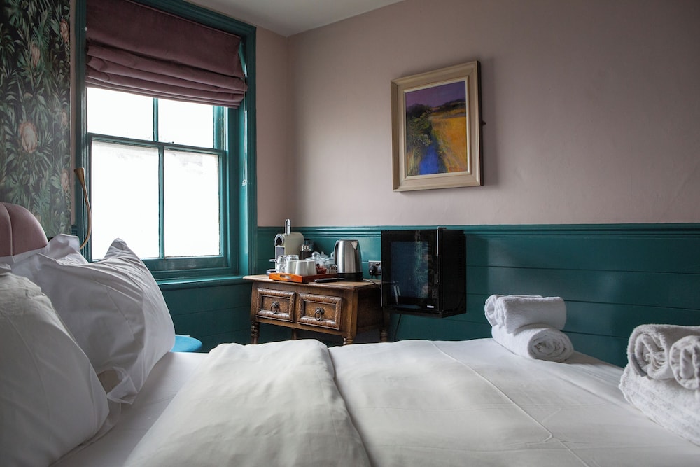 Standard Double Room photo 3