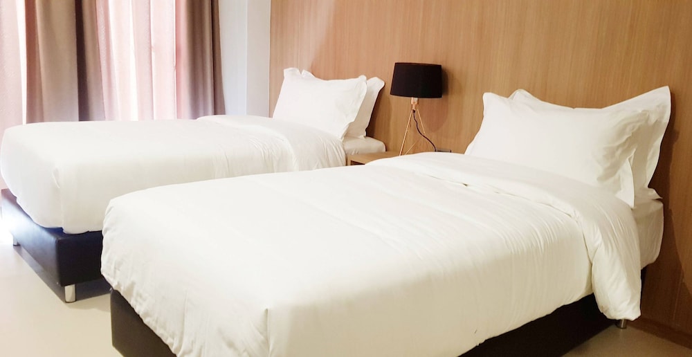 Superior Twin Room, 2 Twin Beds - Photo 6