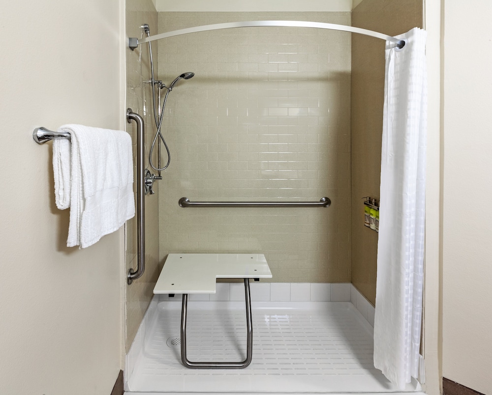 Studio Suite, 1 King Bed, Roll-in Shower (Communications, Roll-In Shower)