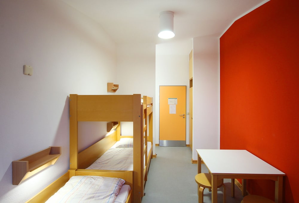 Triple Room, Shared Bathroom photo 3