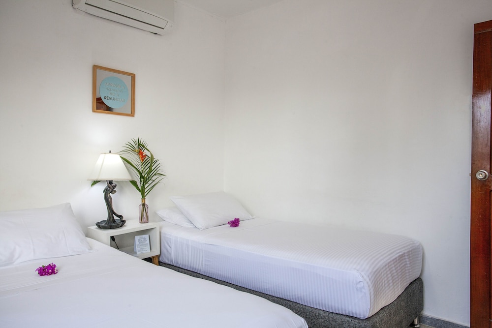 Comfort Twin Room, 2 Twin Beds, Non Smoking