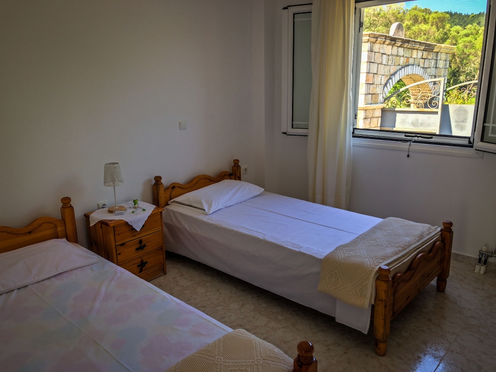 House, 4 Bedrooms