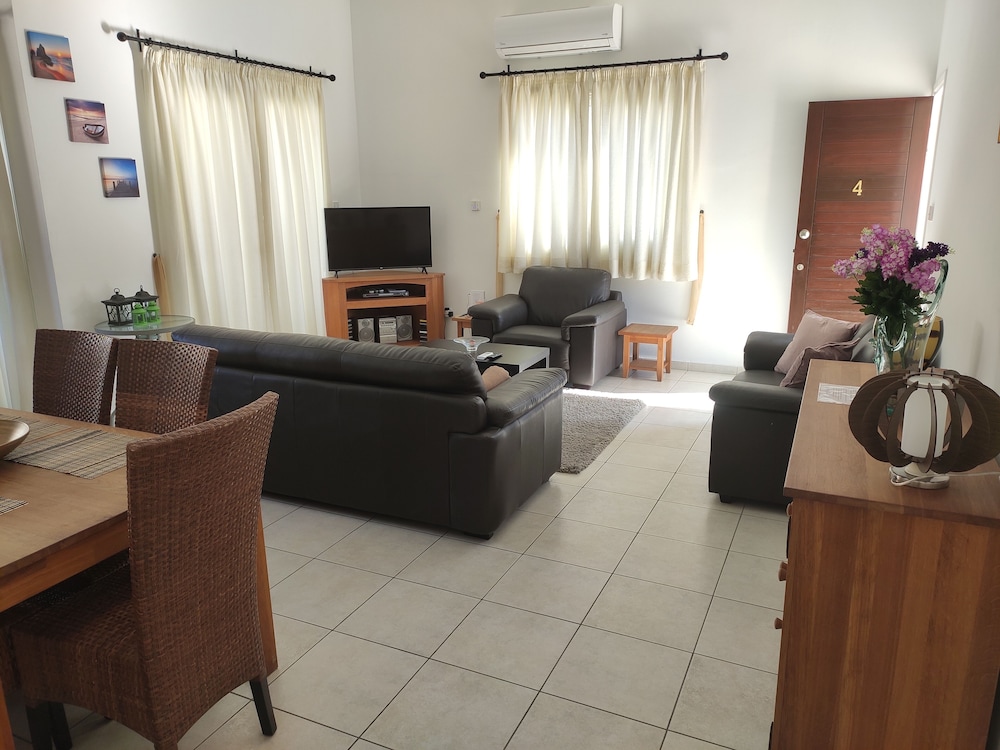 Family Villa photo 1