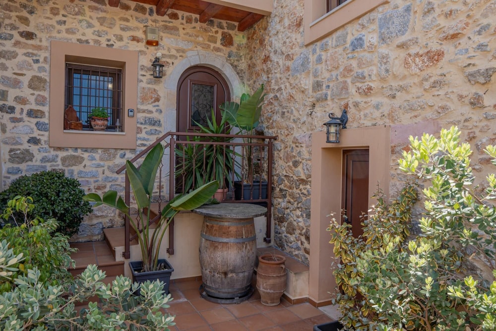 House photo 2
