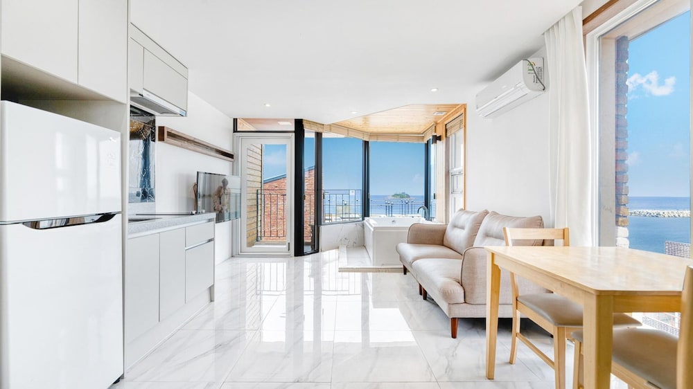 Basic Room, 1 Bedroom (B401(spa /half ocean view)) - Photo 1