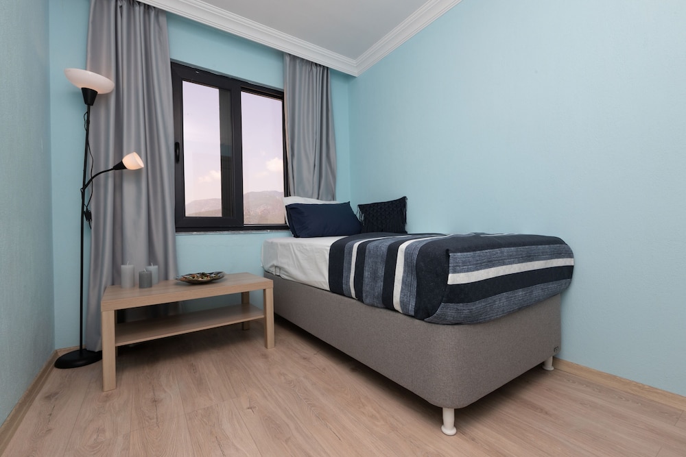 Executive Suite photo 2