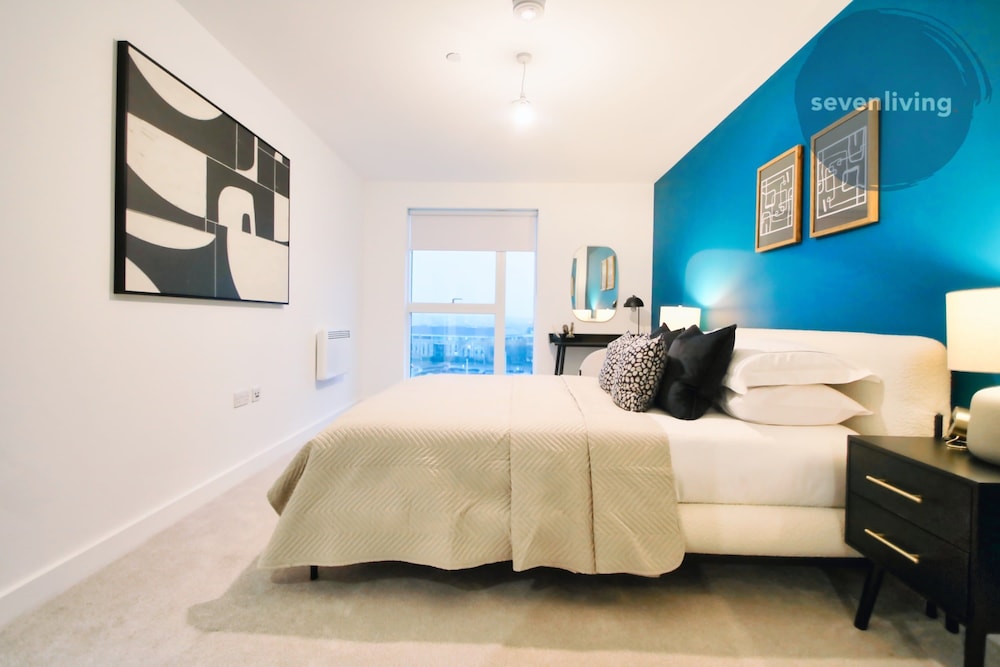 Apartment photo 2