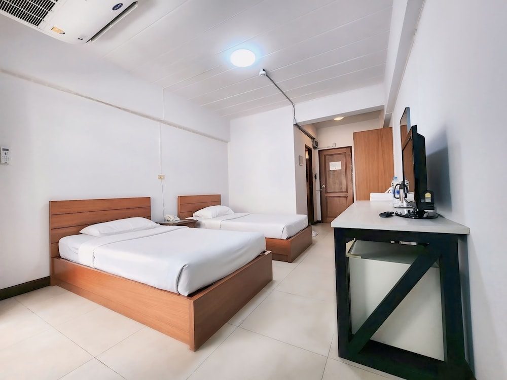 Deluxe Room, 2 Twin Beds
