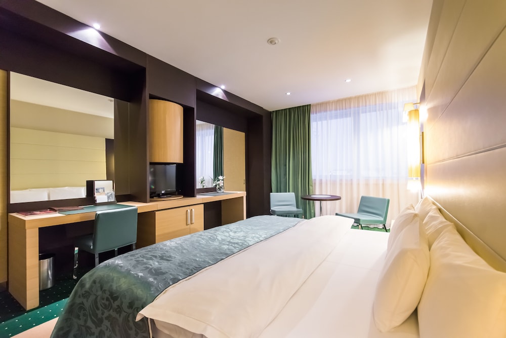 Business Suite, 1 Bedroom photo 2