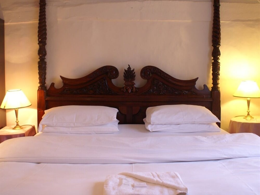 Double or Twin Room, Ensuite - Photo 1