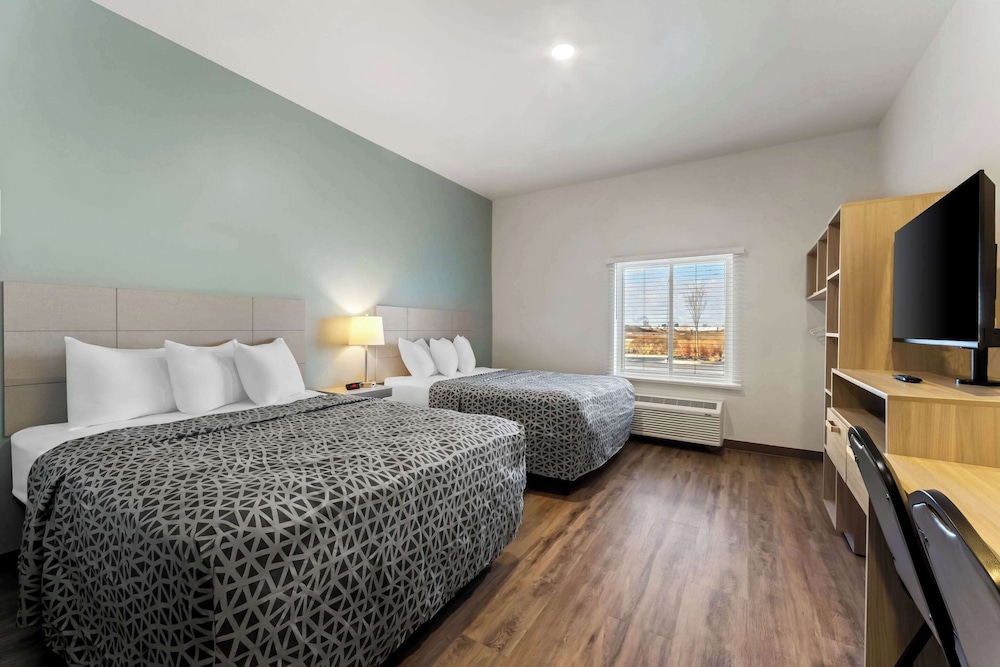 Room, 2 Queen Beds, Accessible, Non Smoking