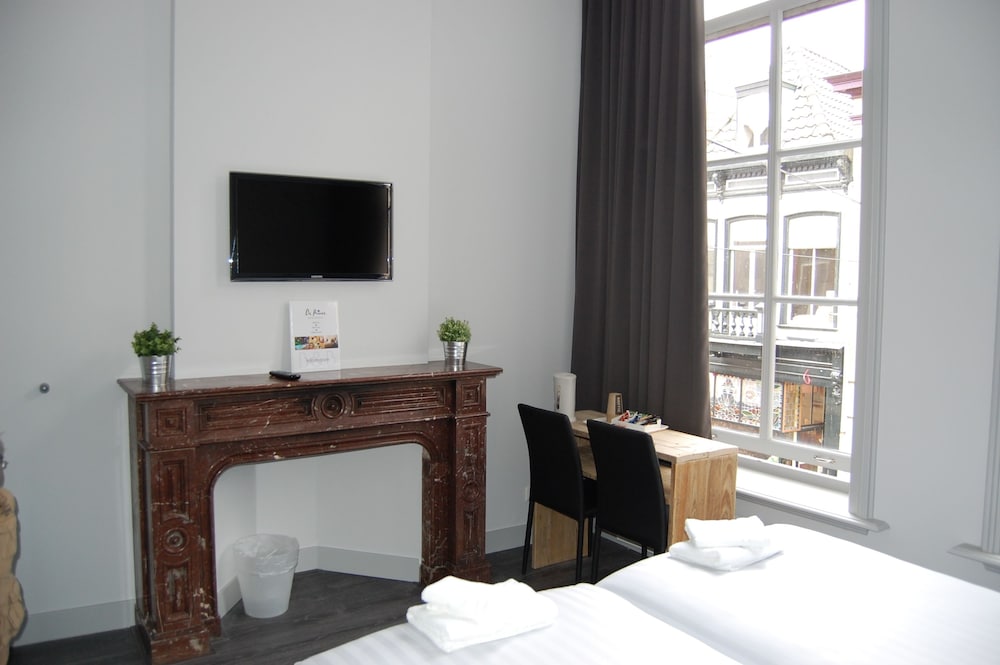 Premium Double Room photo 3