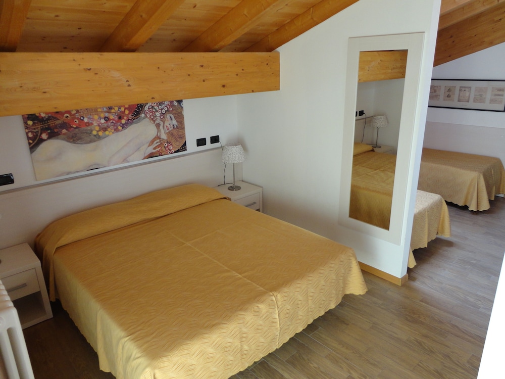 Premium Apartment, 1 Bedroom, Terrace, Lake View