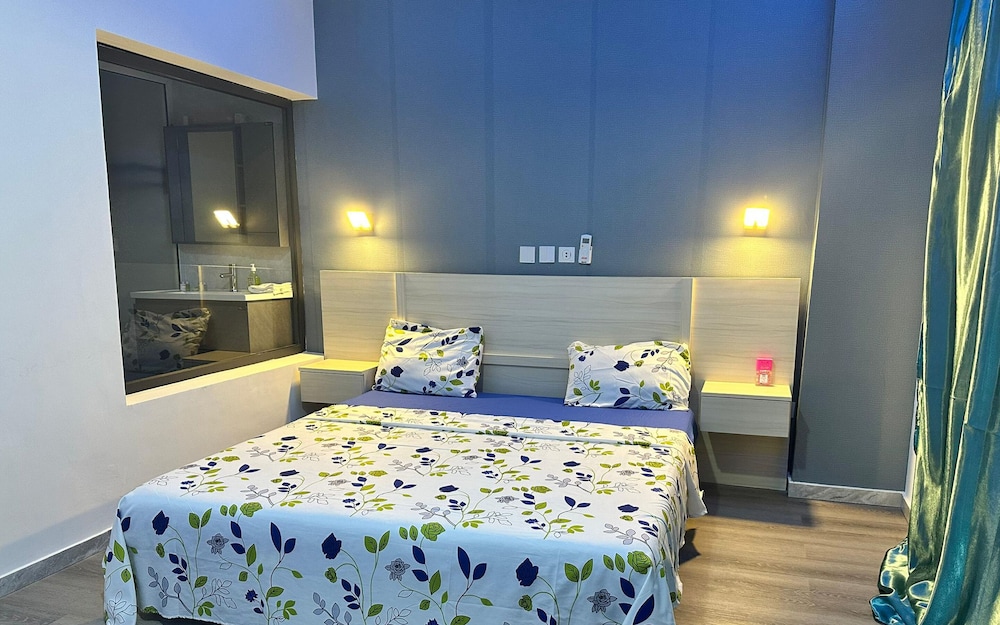 Business Room, 1 King Bed photo 2