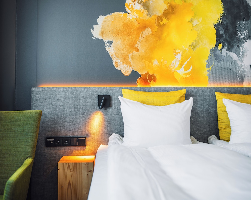 Standard Room, 2 Twin Beds, Non Smoking - Photo 6