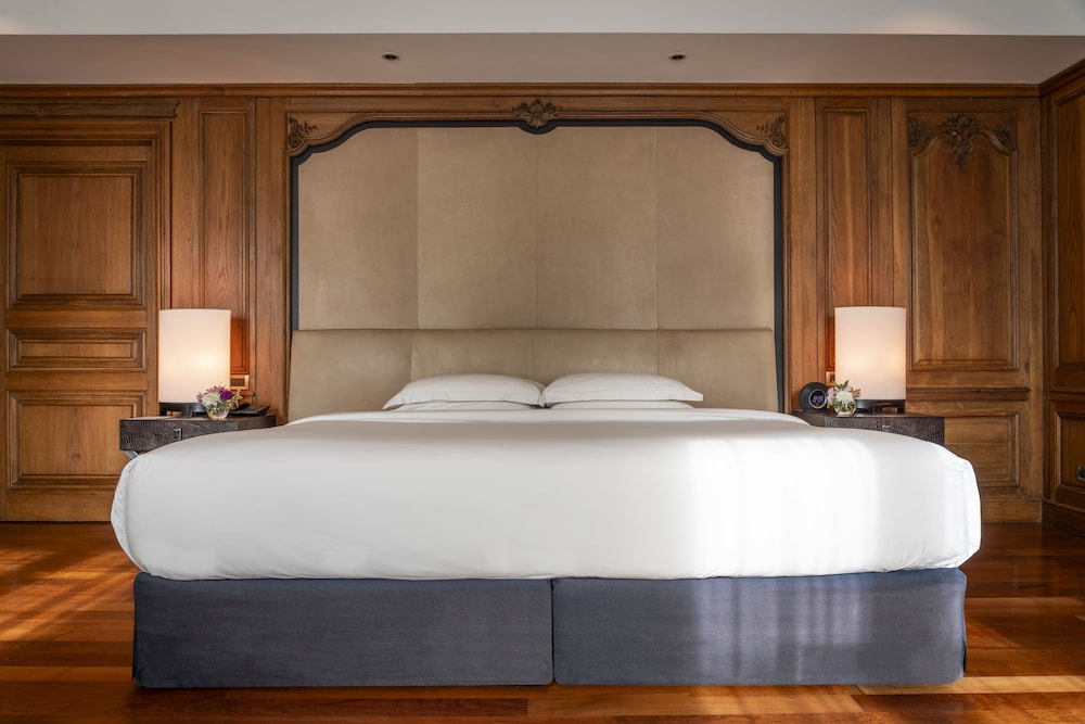Room, 1 King Bed, Balcony (Palace)