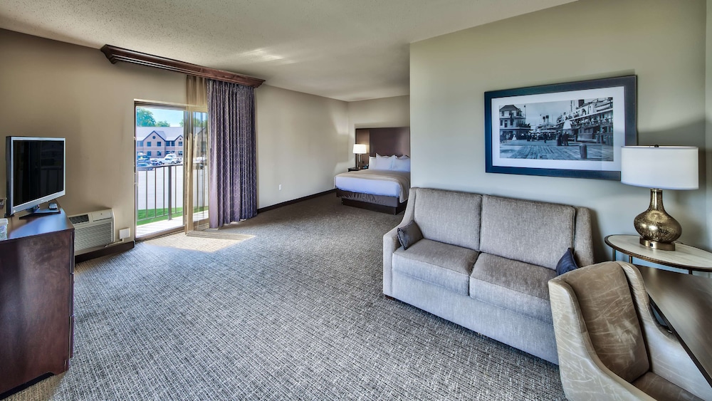 Deluxe Room, 1 King Bed with Sofa bed, Balcony, River View photo 1