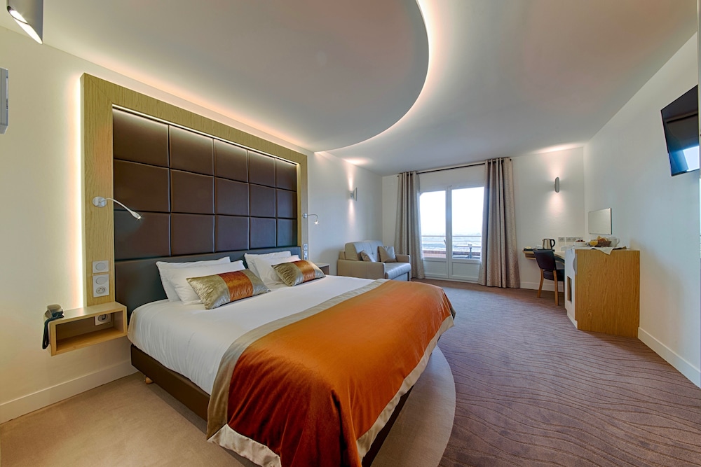 Premium Single Room, Balcony