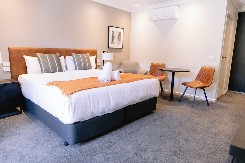 Executive Room, 1 King Bed, Ensuite