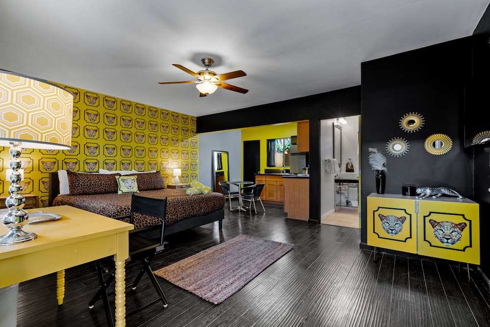 Elite Studio Suite