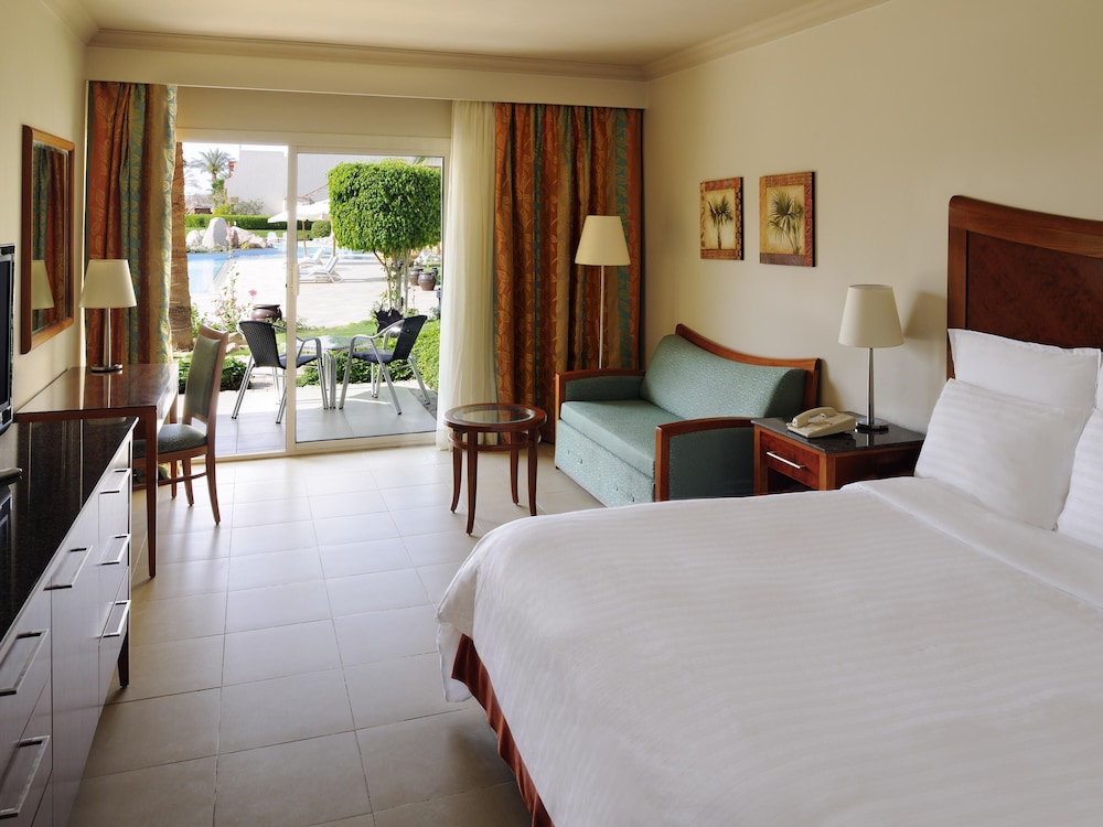 Deluxe Room, 1 Double Bed, Sea View
