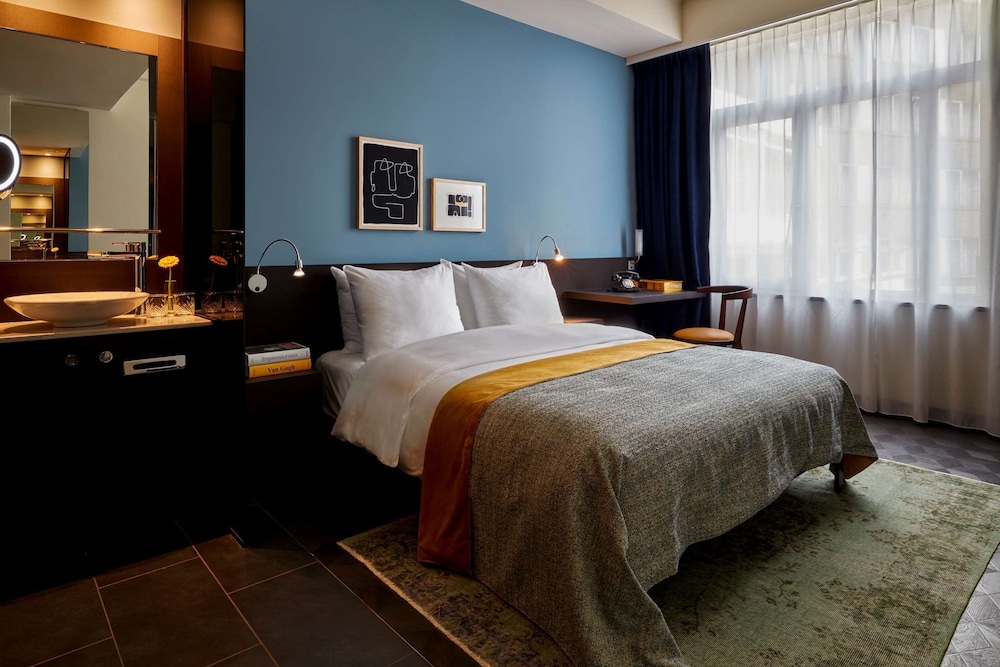 Classic Room, 1 Queen Bed photo 1