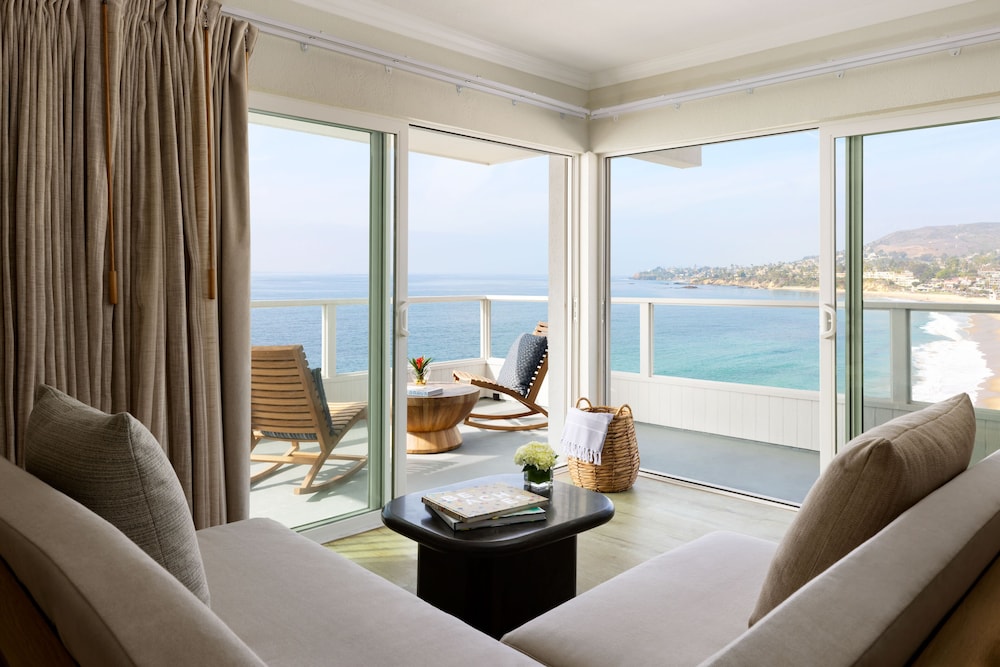 Premier Room, Balcony, Ocean View photo 2