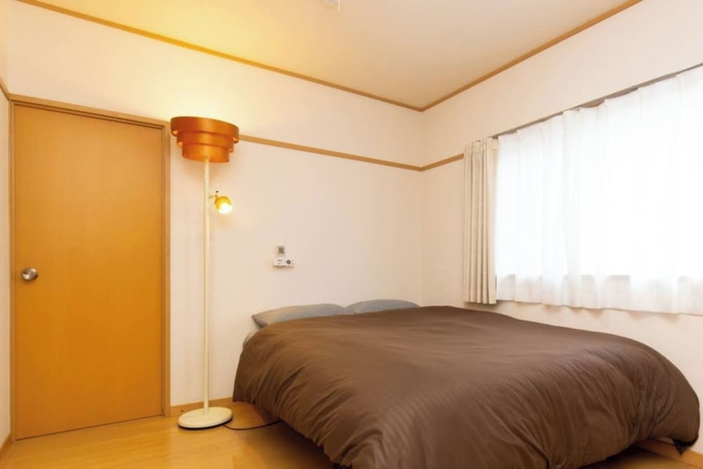 202, 5-person Accomodation, Non Smoking photo 1
