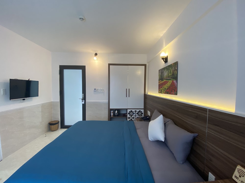 Standard Double Room - Photo 5