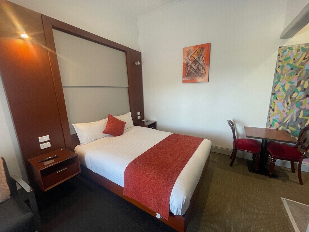 Room 7 photo 3