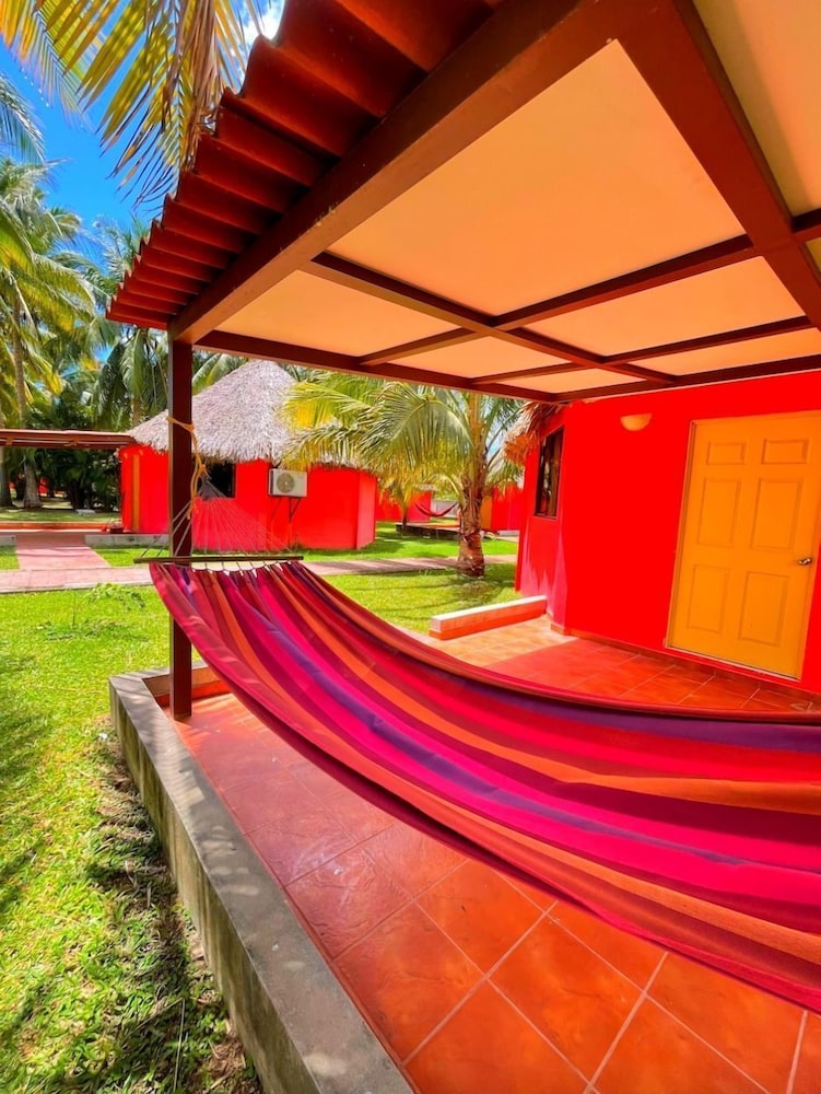 Bungalow, 1 Queen Bed photo 3
