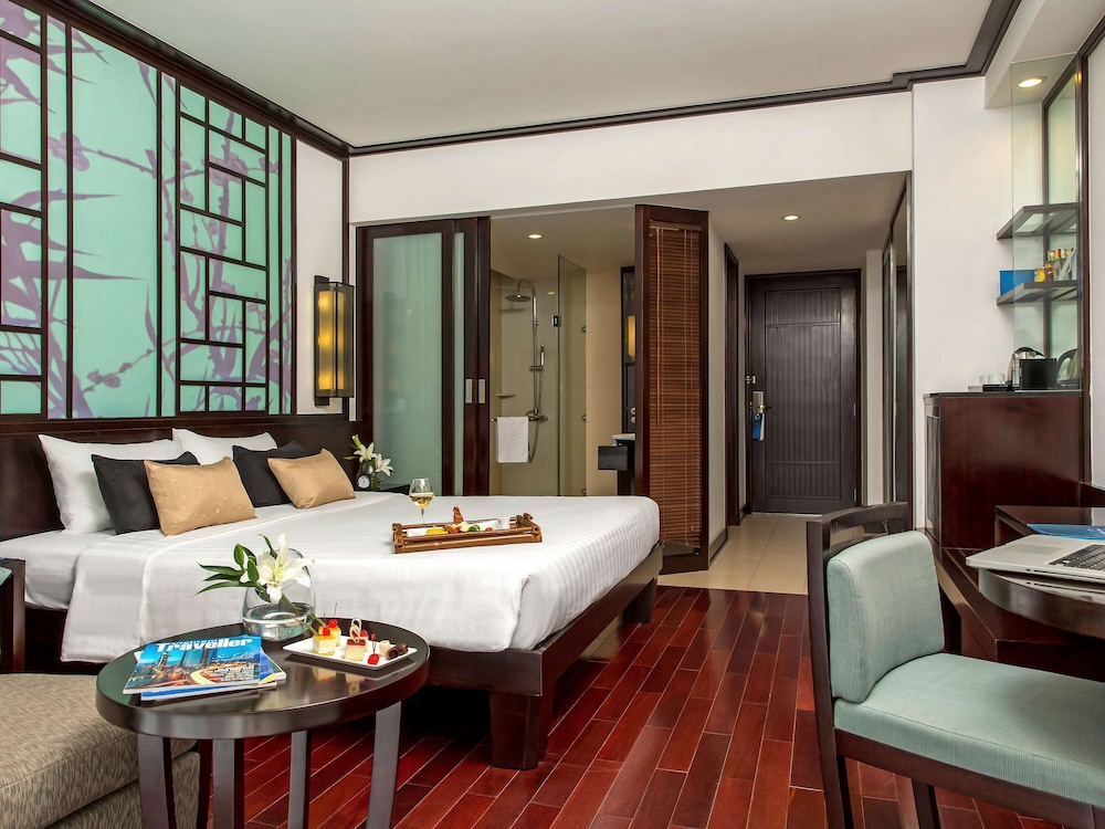 Standard Room, 1 King Bed - Photo 2