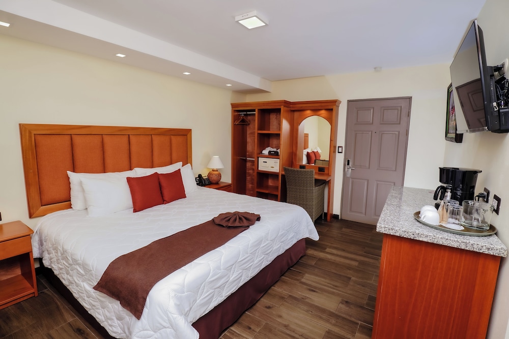 Quetzal 1 Bed - Photo 1
