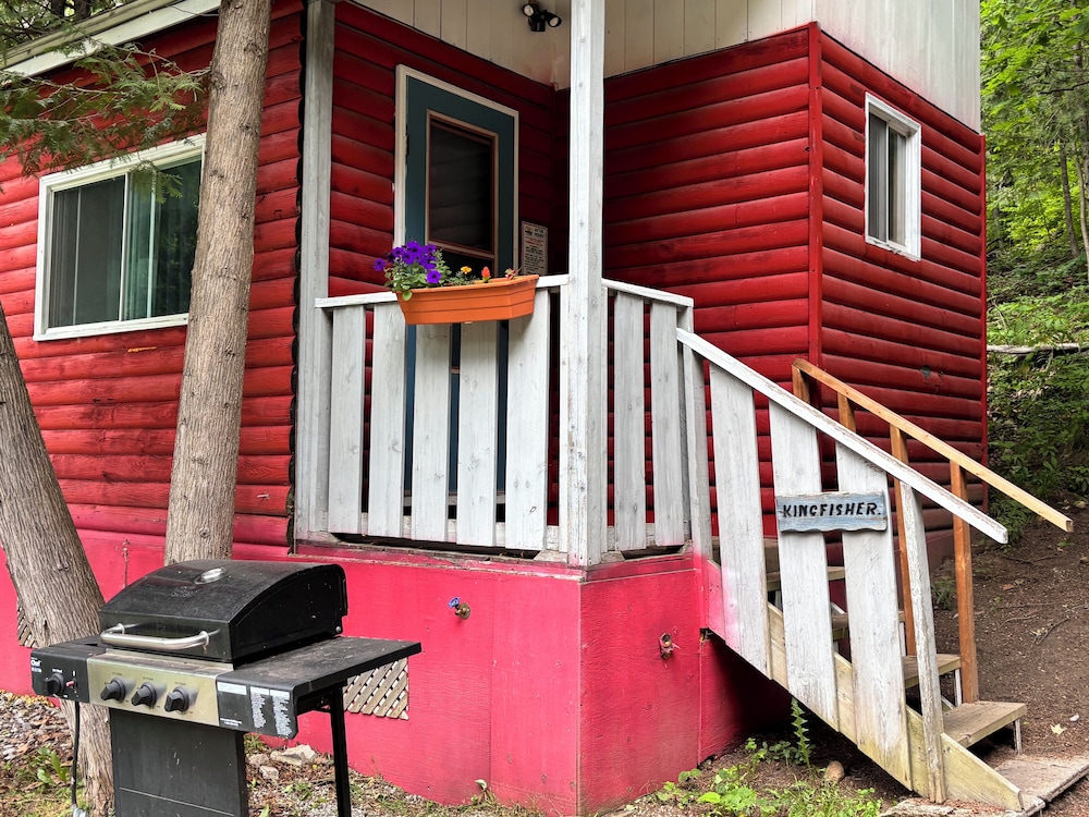 Family Cottage, 3 Bedrooms, Lake View