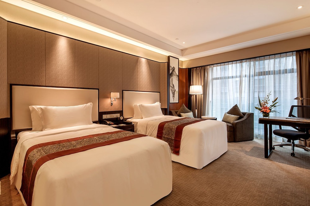 Executive twin-beds non-smoking room photo 1